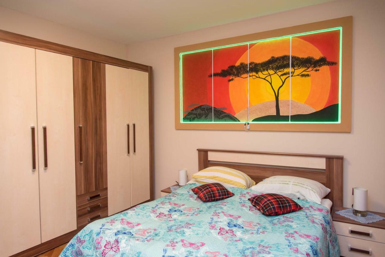 Rooms Vlado ดารูวาร์ ภายนอก รูปภาพ